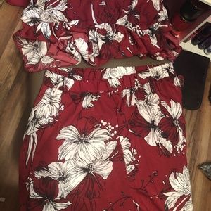 Curves 2 Piece wide legget Summer Set